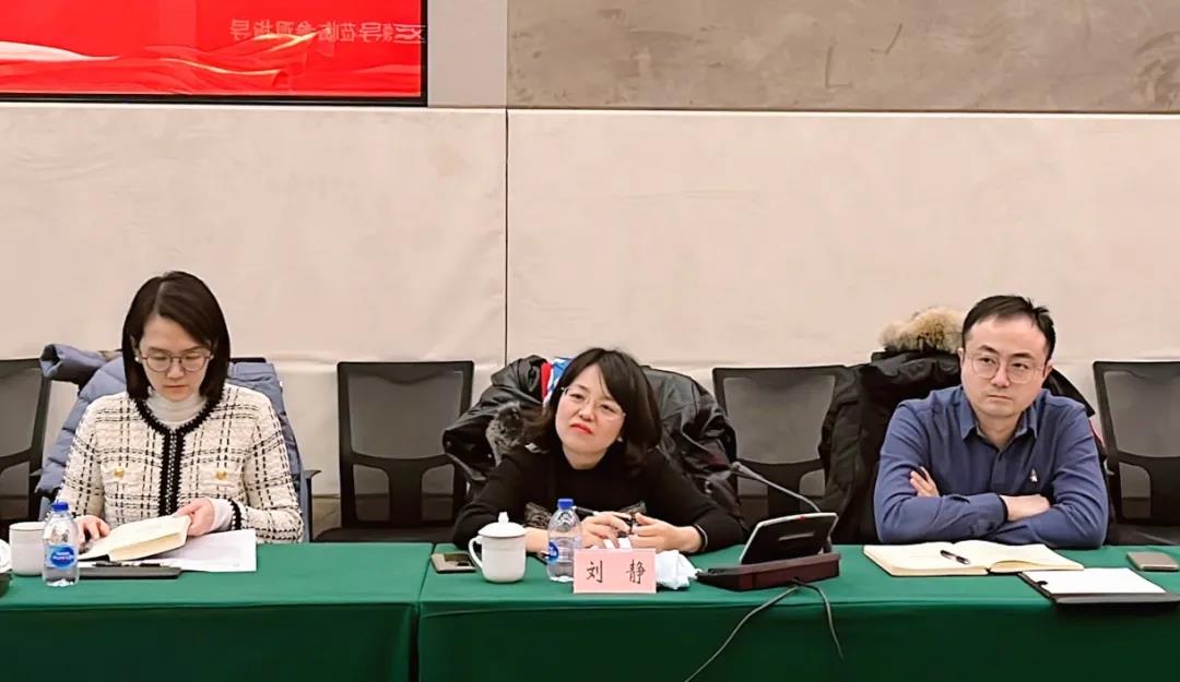 朝阳区委组织部副部长刘静莅临360调研，颁发“青年拔尖人才”凯发k8官网首页登录的荣誉证书